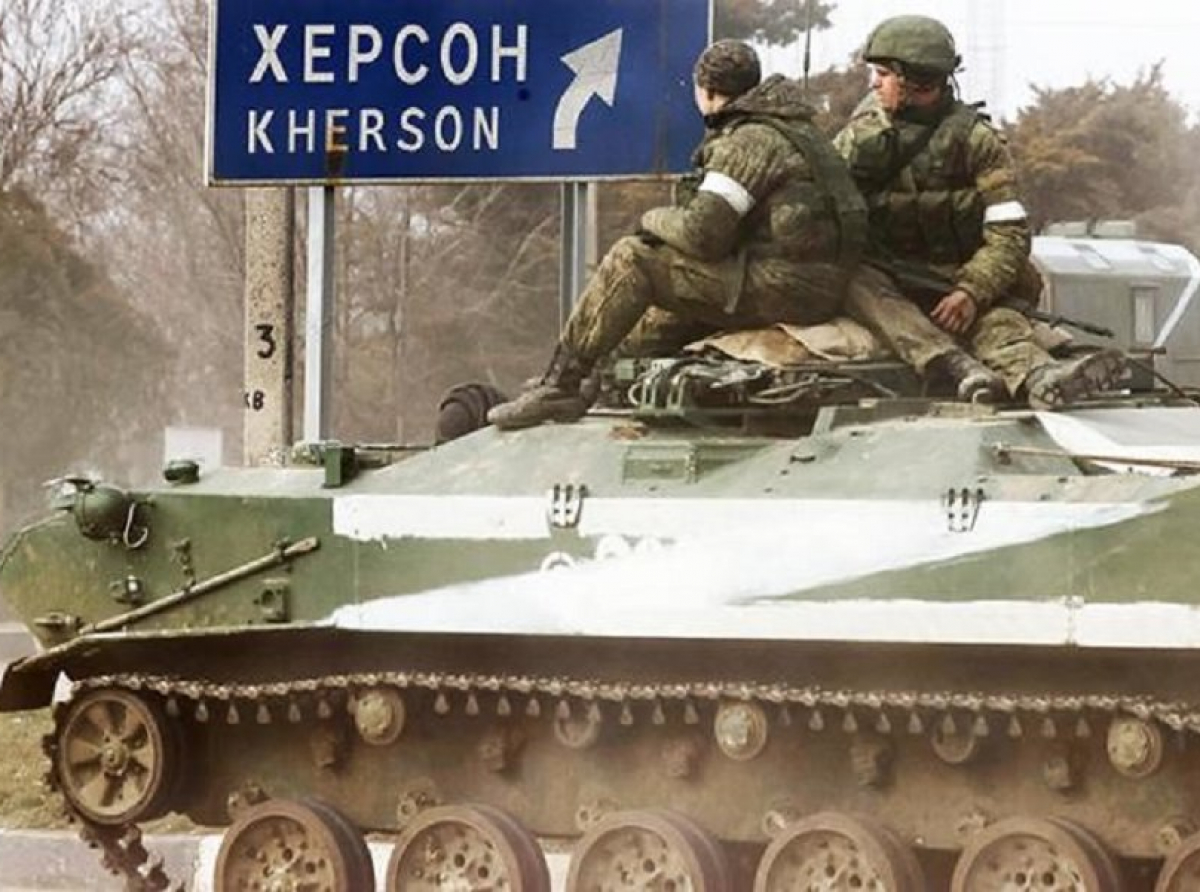 Что означает вывод российских войск из Херсона?